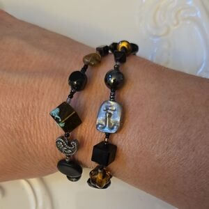 Vintage Black and Silver Beaded Bracelet Unique Face Bead